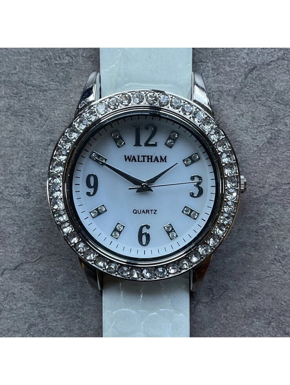 Beautiful Waltham Womens Watch Silver Tone Case White Dial With Crystal Accents
